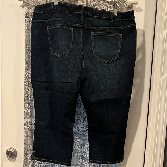 Lane Bryant Dark Indigo Cropped Jeans - Gold Button - Picture 2 of 5